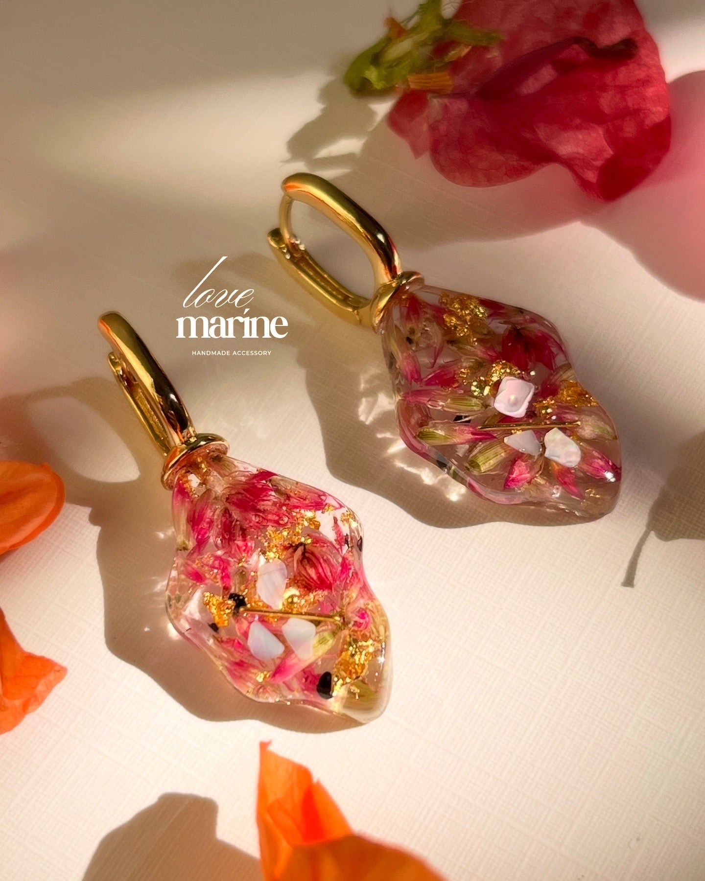 Lia - Flower Resin Earrings