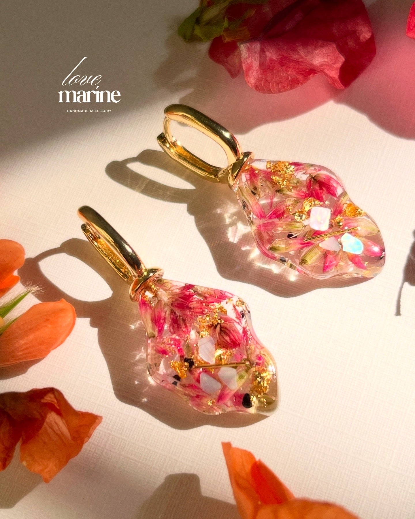 Lia - Flower Resin Earrings